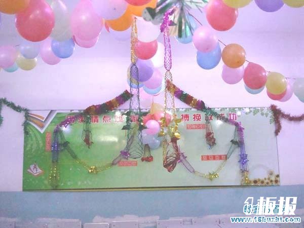高中元旦联欢晚会班级布置：气球拉花
