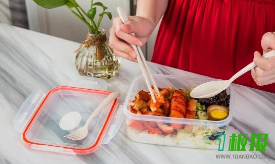 清洁食品保鲜盒顽固污渍的小妙招 让你的保鲜盒干干净净